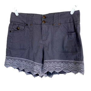 Db established 1962 Embellished Shorts, Size 10, Gray.